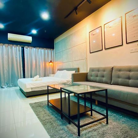 Apartment Near Klcc By Grihoz Куала-Лумпур Екстер'єр фото